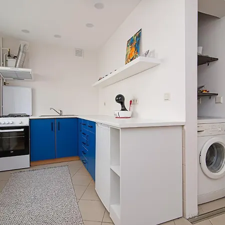 Slow-down, Relax, Take It Easy In Artsy Oasy Apartment Vilnius